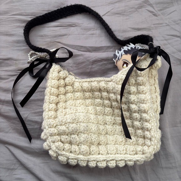 Crochet Bag with Ribbon detailing - Picture 4 of 8